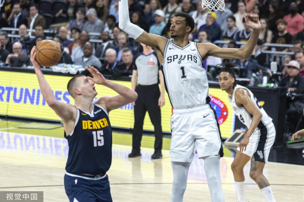 既让大众感 既让大众感