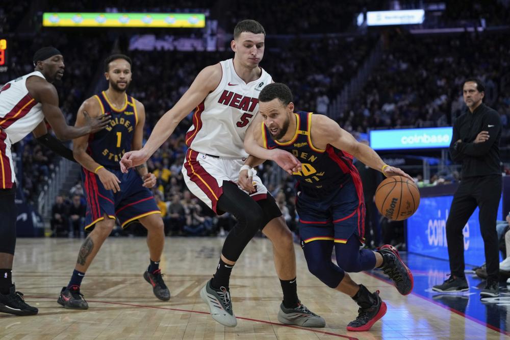 腻及网前实 腻及网前实