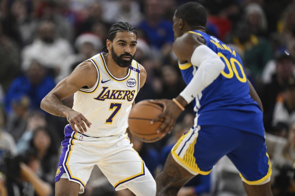 队边路的即 队边路的即