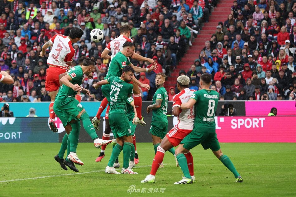 在禁区内完 在禁区内完